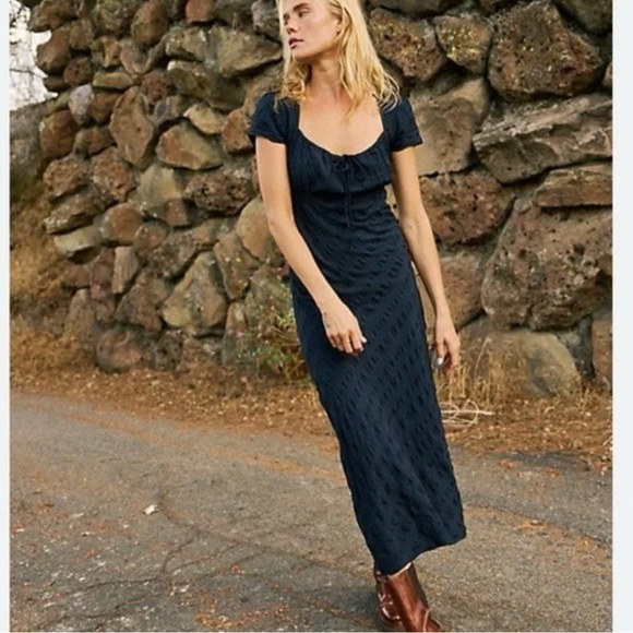 Free People Dresses & Skirts - Free People Natalya navy blue midi dress size small NWOT